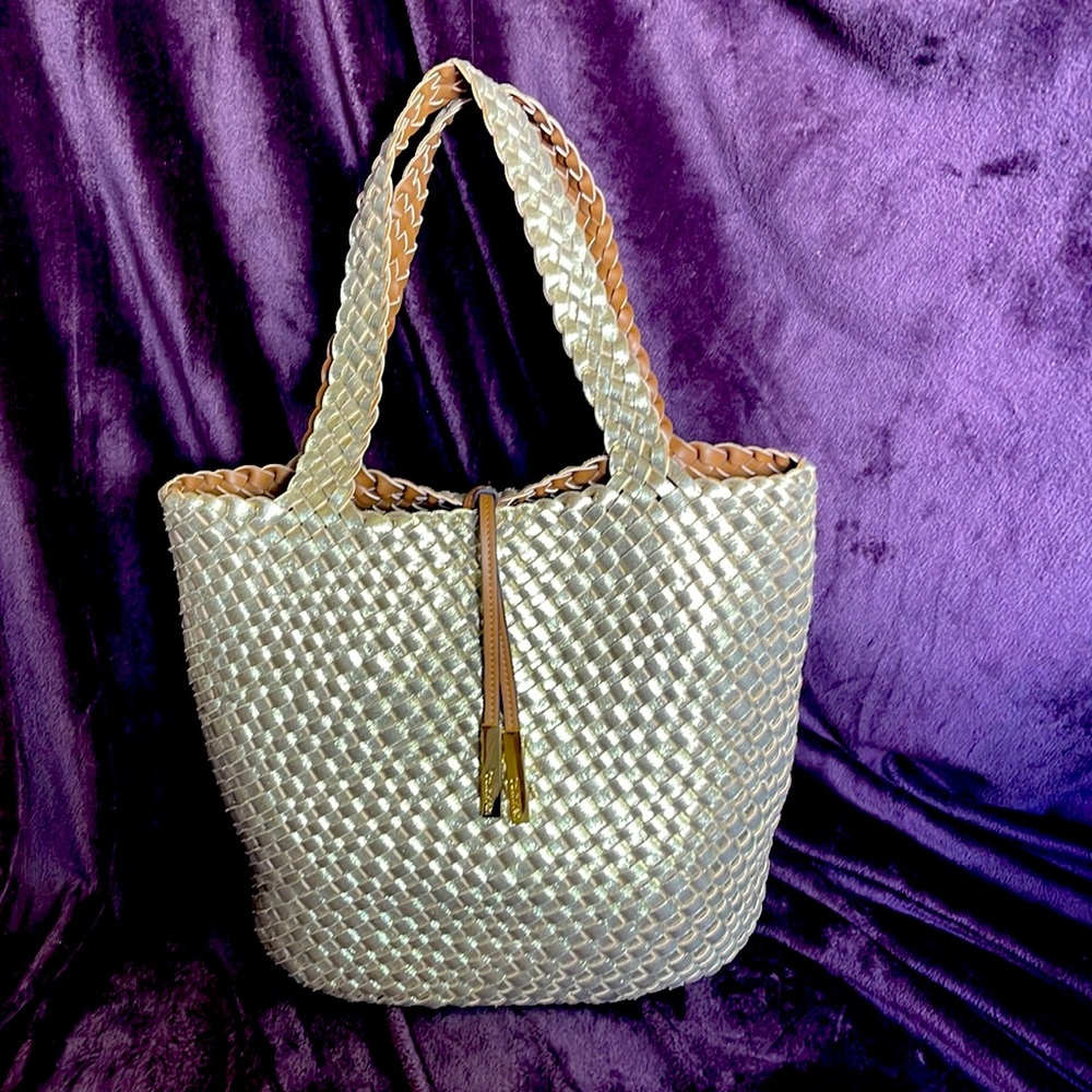 Calvin Klein PU woven leather tote/shopping/beach bag New without tags